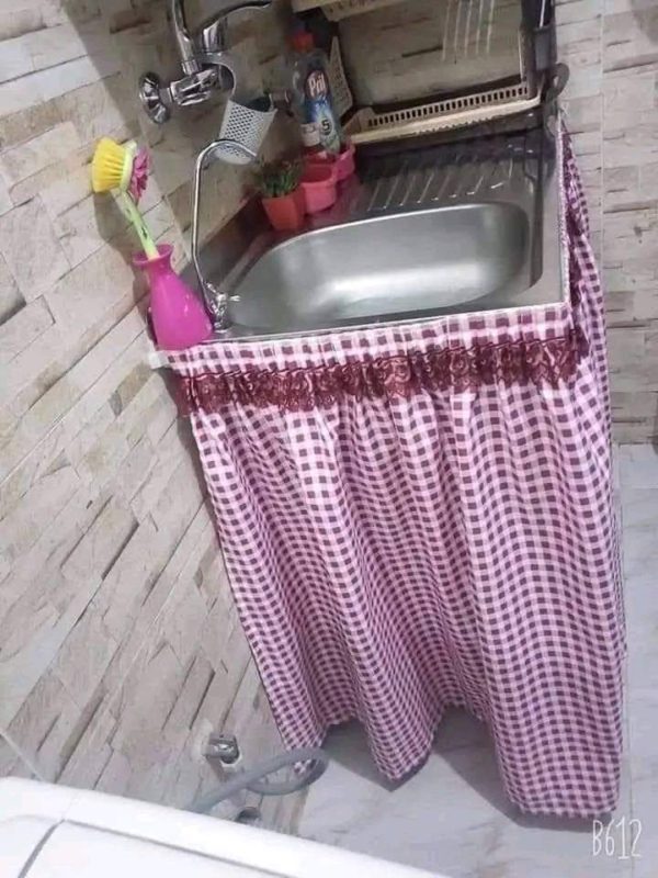 ستارة حوض كاروهات الوان